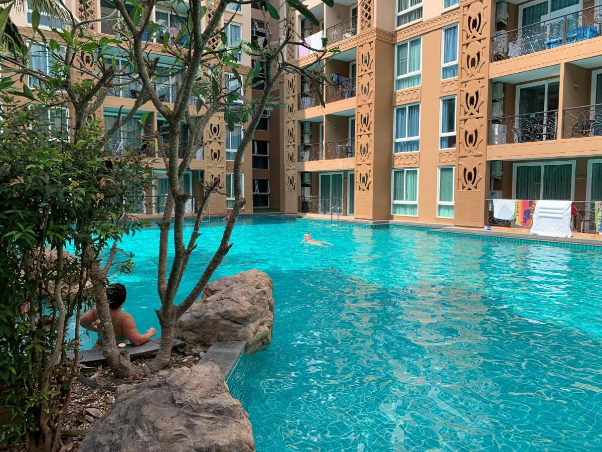 Atlantis Condo Resort Csomtien-part Kültér fotó